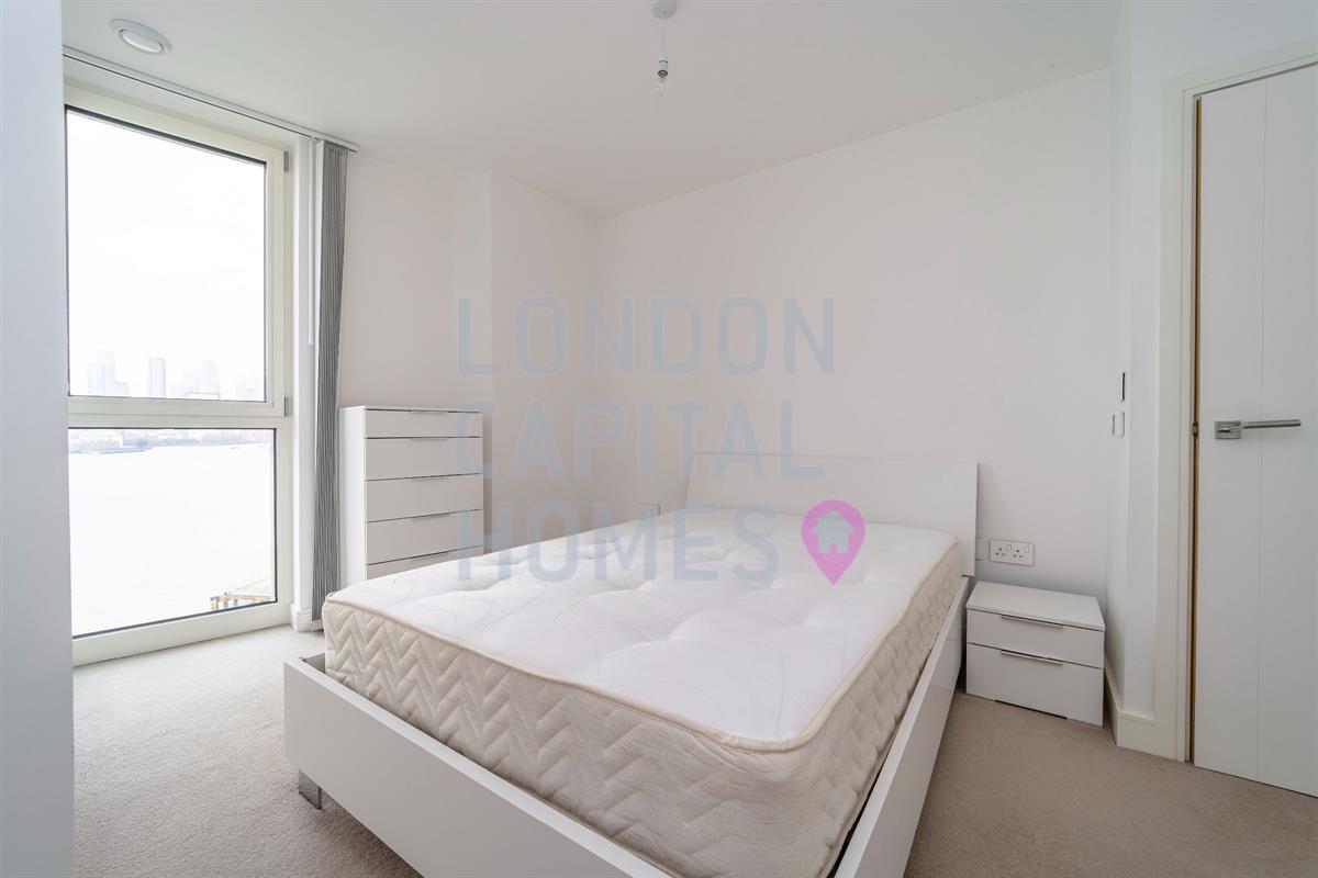 Gordian Apartments, 34 Cable Walk, London